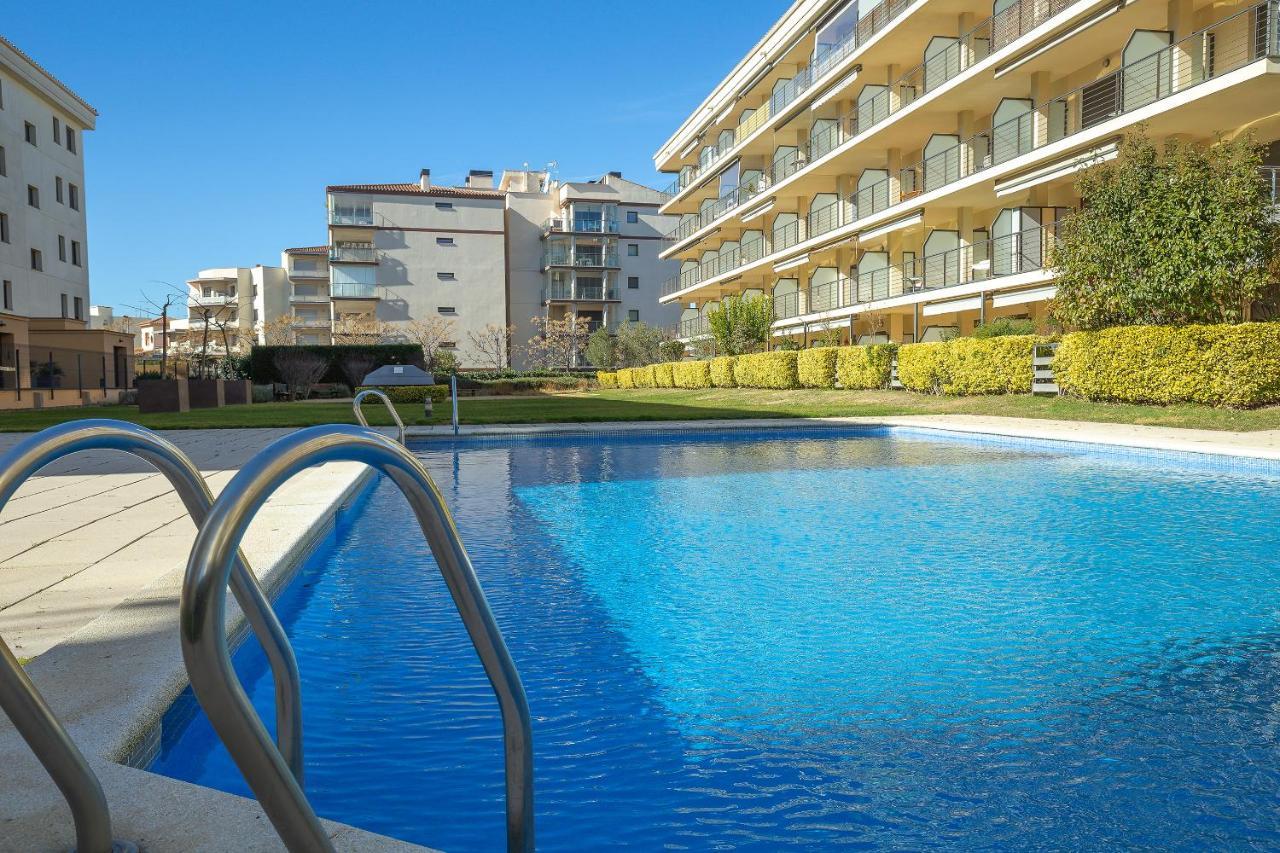 V010 - Milenium - Roses Apartment Exterior photo