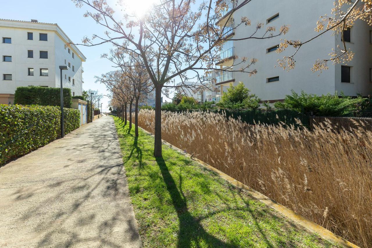 V010 - Milenium - Roses Apartment Exterior photo